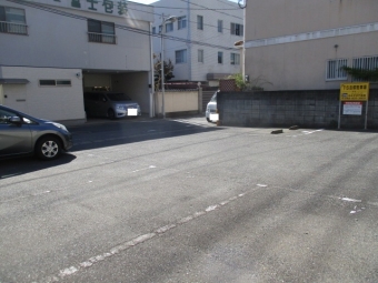 Ｔ・Ｓ吉塚駐車場,月極駐車場,福岡市博多区吉塚1-12-51